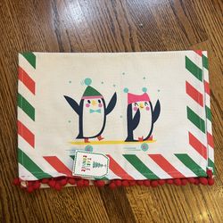 Target Table Runner NWT Penguin design matches snowflake design placemat