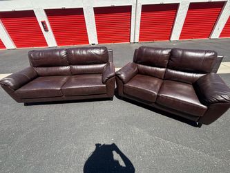 Abbyson Leather Sofa & Loveseat Set