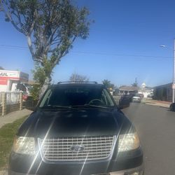 Ford Expedition 2004