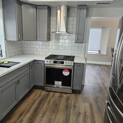 Solid Wood Cabinets Counter Tops Flooring And Full Remodel 