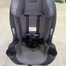 Safety 1st car chair