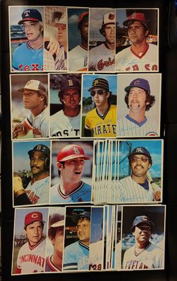 3,100 Vintage Baseball & Football Card Lot 1(contact info removed) (see pics and description)