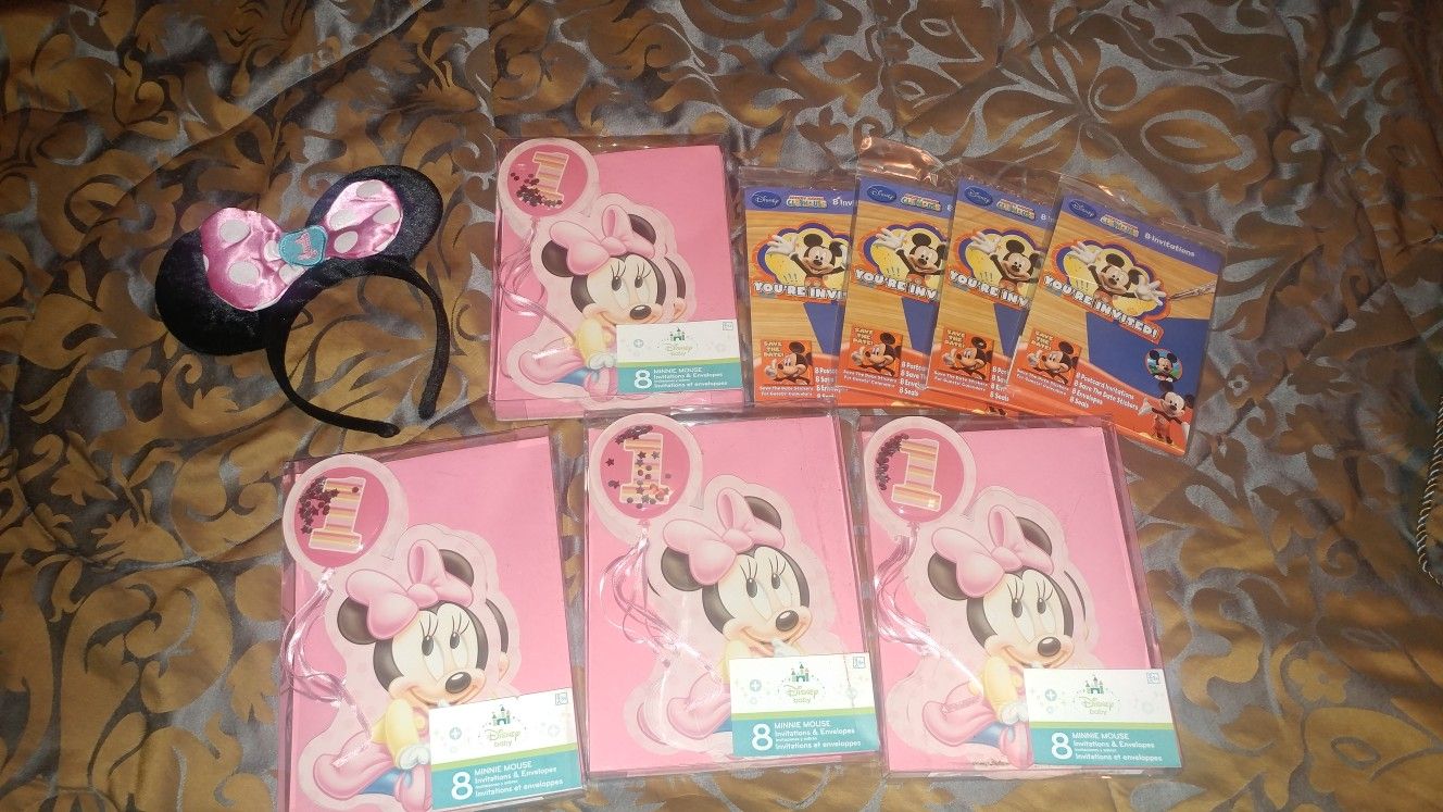 Mickey and Minnie Party Invitations