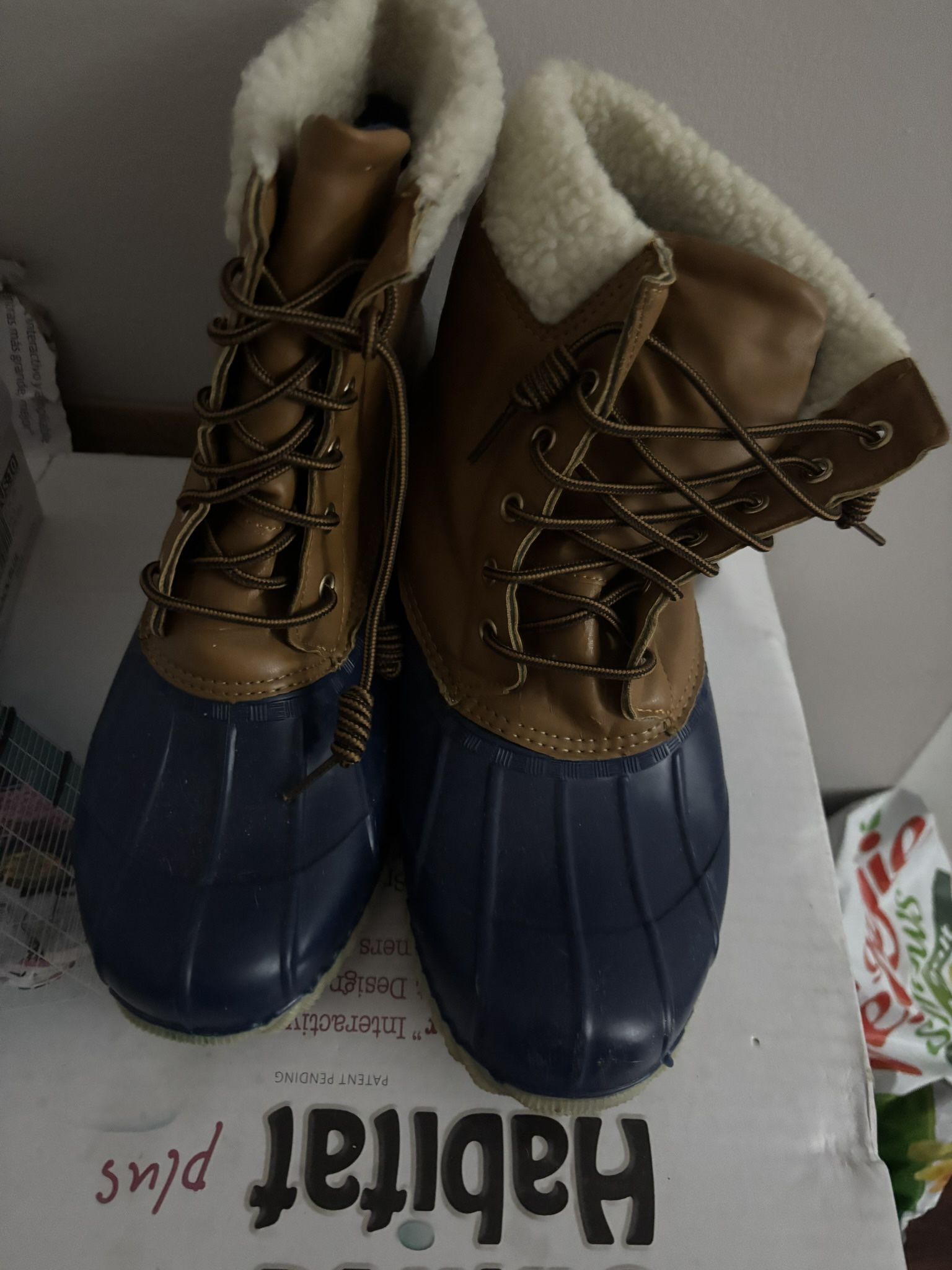 Boots Size 10 Women’s