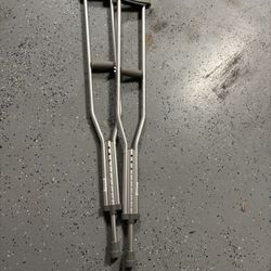 adjustable aluminum underarm crutches