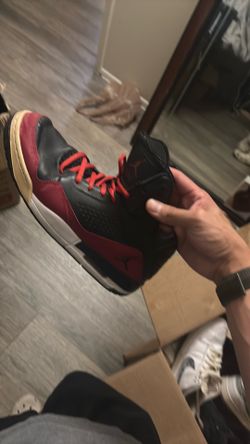 Air Jordan SC-3 "Black Gym Red