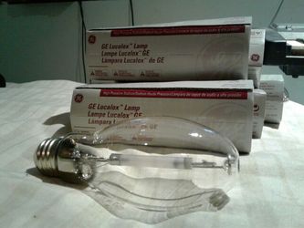 High pressure sodium lamps