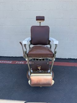 Antique Emil J. Paidar Cast Iron Barber Chair – Chicago