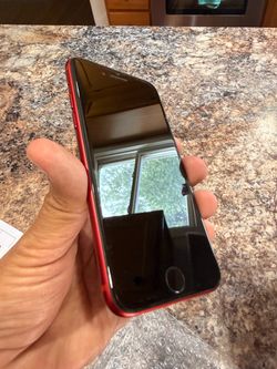 Apple iPhone SE Red