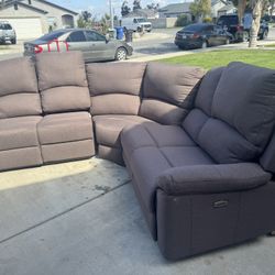 Sofas, Loveseats & Sectionals