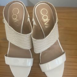 Calvin Klein Women Heels Size 7.5 Cream Color 