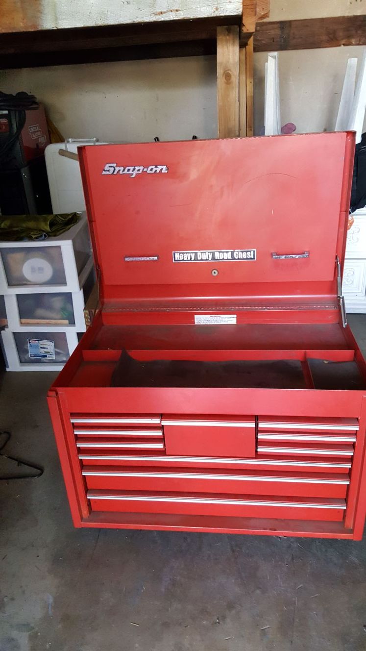 Snap-on kra62b Heavy duty Tool box 31 w x 21 d x 21 tall Road chest