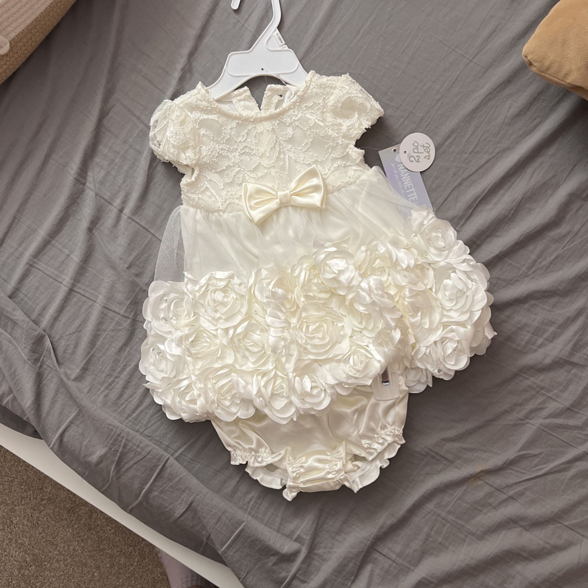 White Baby girl Dress 3-6 Months