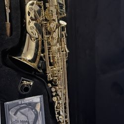 Saxophone 