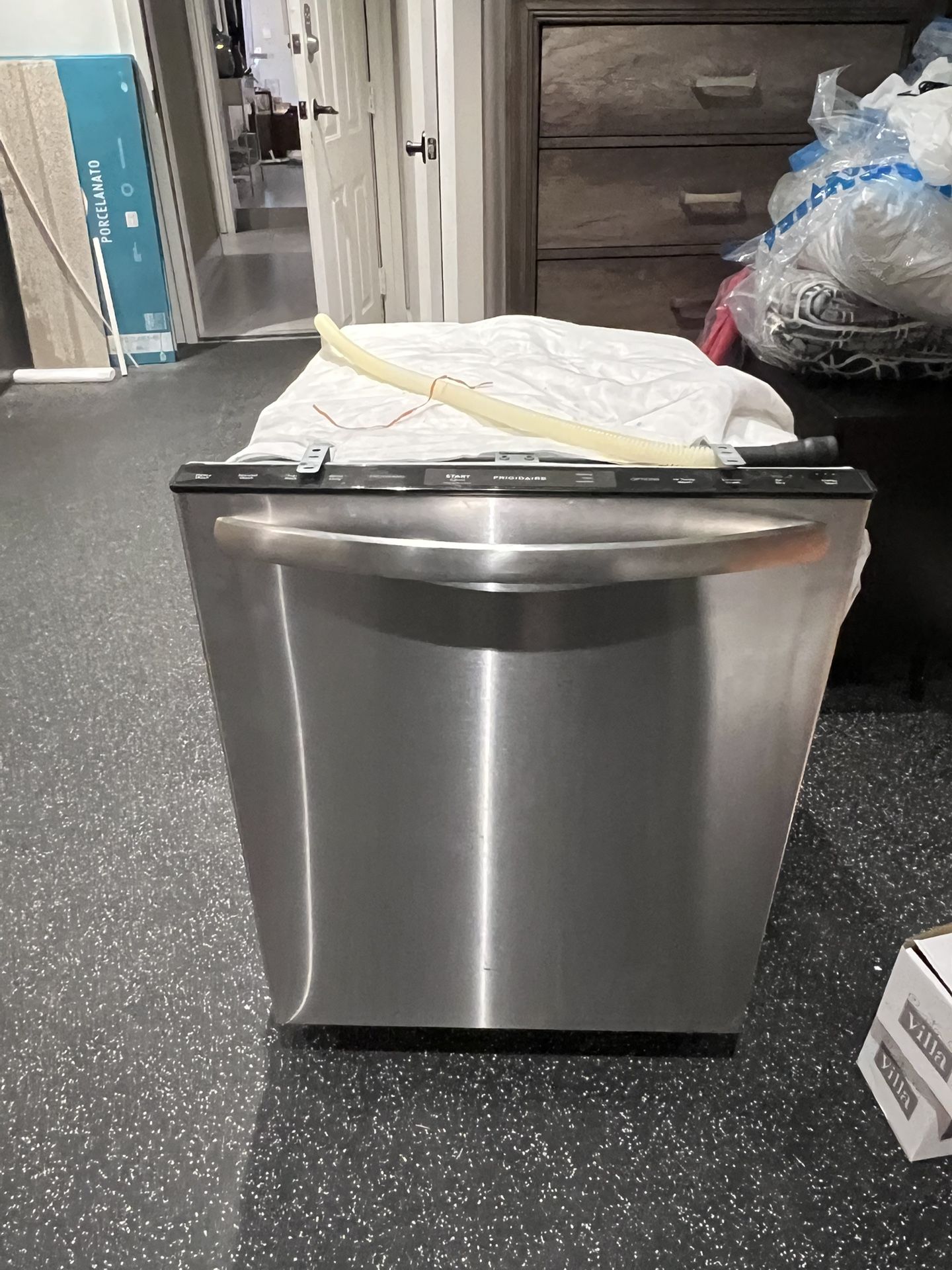 Dishwasher Used Like New