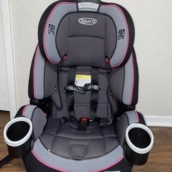 Graco 4ever Car seat 