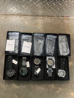 Sport & Everyday eXtri Watches Stainless Steel & Leather Watches 5 Units Minimum Order.