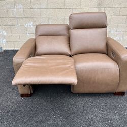LAZYBOY REAL LEATHER POWER RECLINER 