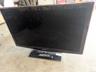 Samsung Flat Screen TV with Remote