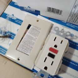 Brand New Never Used Leviton 15a-125 Vac GFCI Socket