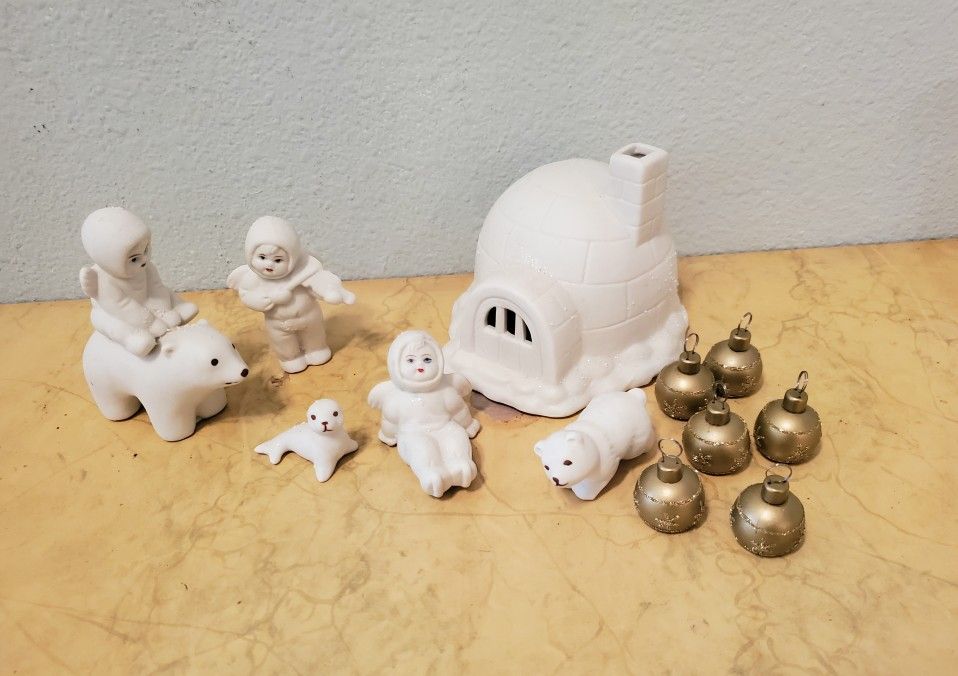 Christmas Snow Babies 