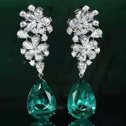 Luxury Teardrop Emerald Green 14K White Gold-Plated Cubic Zirconia Earrings 