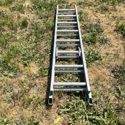 16’ Aluminum Ladder 