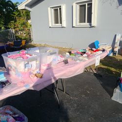 TODAY EVERYTHING MUST GO Girls Baby Clothes From Newborn To 3T Stride Rite Shoes Strollers Playpen