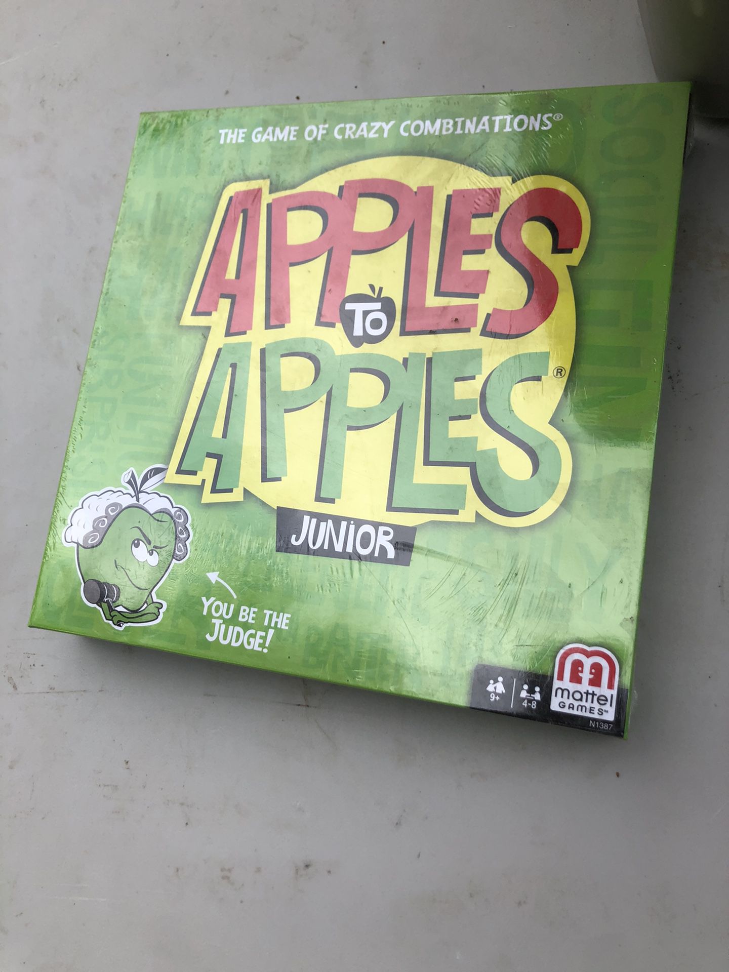 New Kids Game - Apples to Apples Jr.