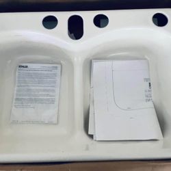 ✨ Kohler K-6626-6U-96 33” 2-Bowl Equal Undermount 6-Hole Kitchen Sink Biscuit ✨ Pickup Location: Durango and 215  💲Letting go for $125 (Retail Price: