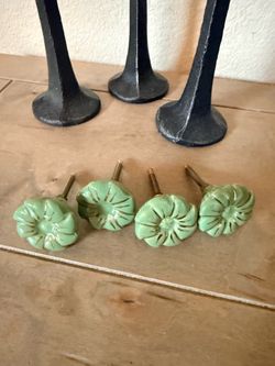 Flower Knobs