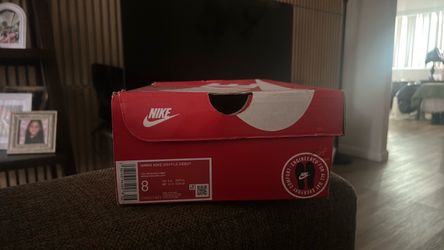 Women’s Nike waffle debut