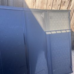 Bed cover hard tri fold for 5’7 bed