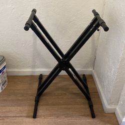 Piano Stand