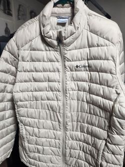 Columbia Puffer Jacket Cream