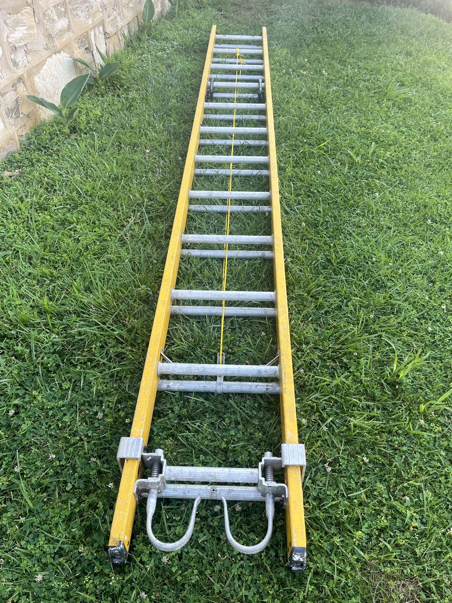 24 FT. Fiver Ladder