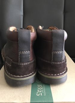 Clarks edgewick mid brown oily sale