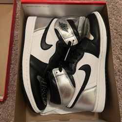 Silver Toe jordan 1's 