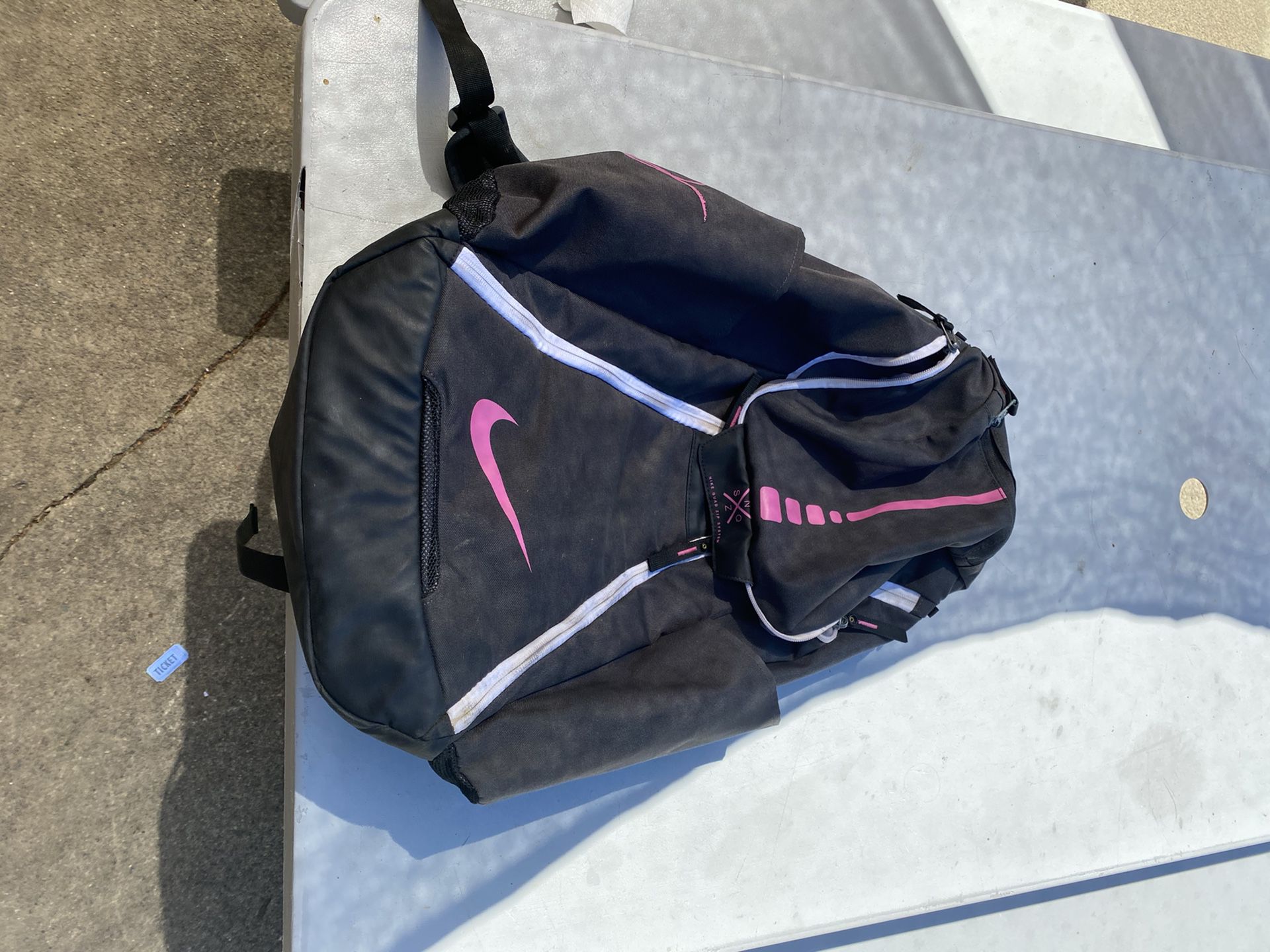Nike Hoops Elite Max Air Team Basketball Backpack Anthracite/Black/Pink