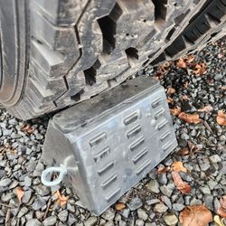 Rubber tire chuck 