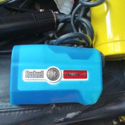 Bushnell Tour V3 Range finder 