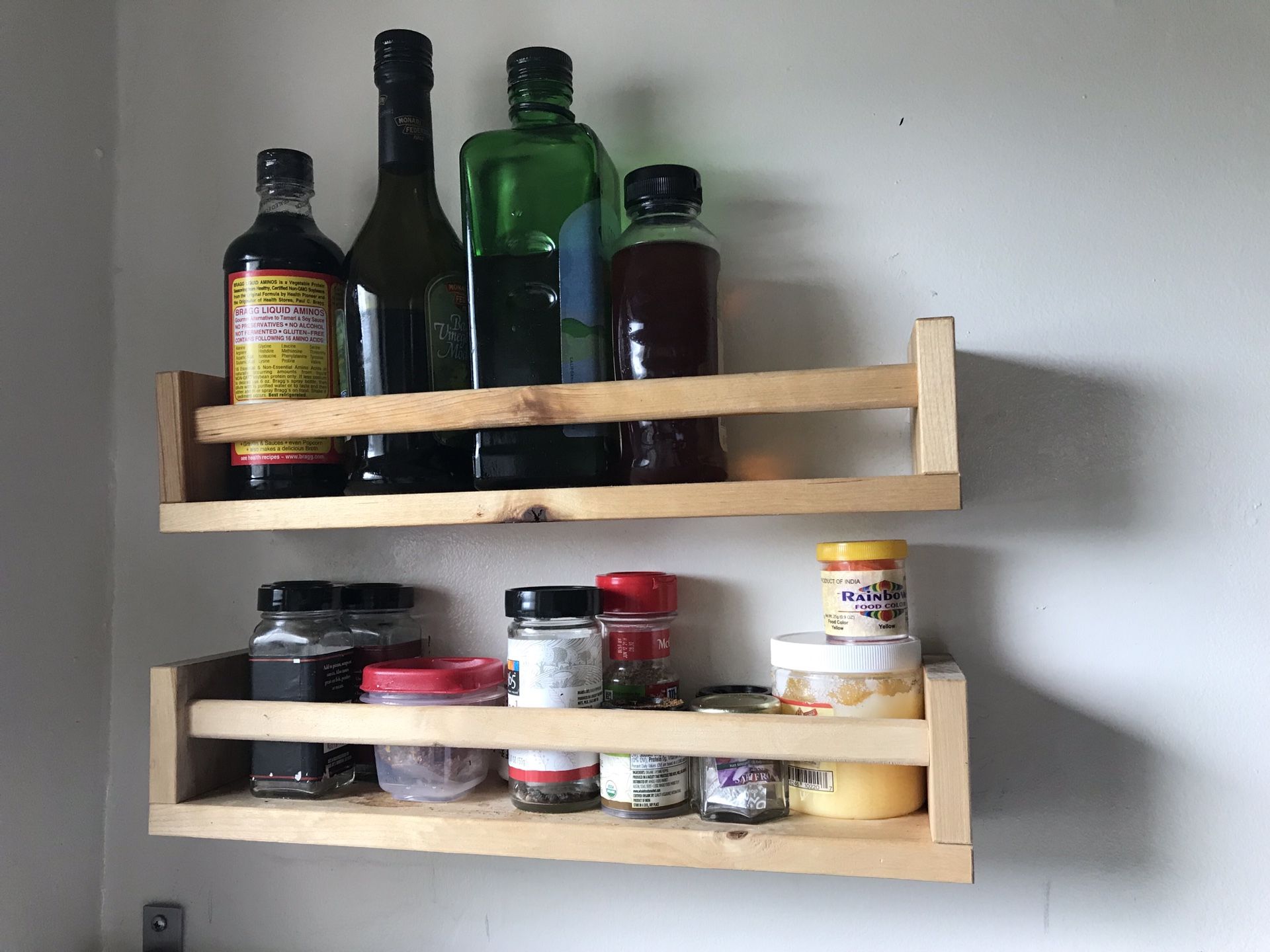 3 IKEA floating shelves