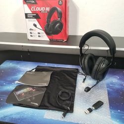 New HyperX Cloud III Wireless – Gaming Headset for PC, PS5, PS4, up to 120-hour Battery, 2.4GHz Wireless, DTS Spatial Audio, 53mm Angled Drivers, Memo