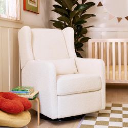 $300 Viral Davinci Arlo  270 Swivel Rocker Recliner 