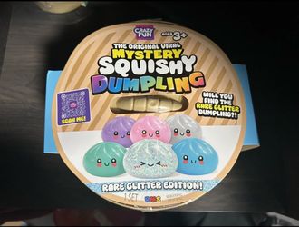 RMS Crazy Fun Viral Glitter Mystery Big Bao Bun 7 inch Dumpling! Rare