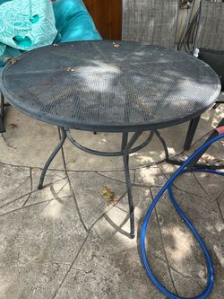 Outdoor table