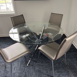 4 Person Table Set 