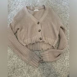 {ULTRA FLIRT} Distressed Cropped Cardigan Sweater