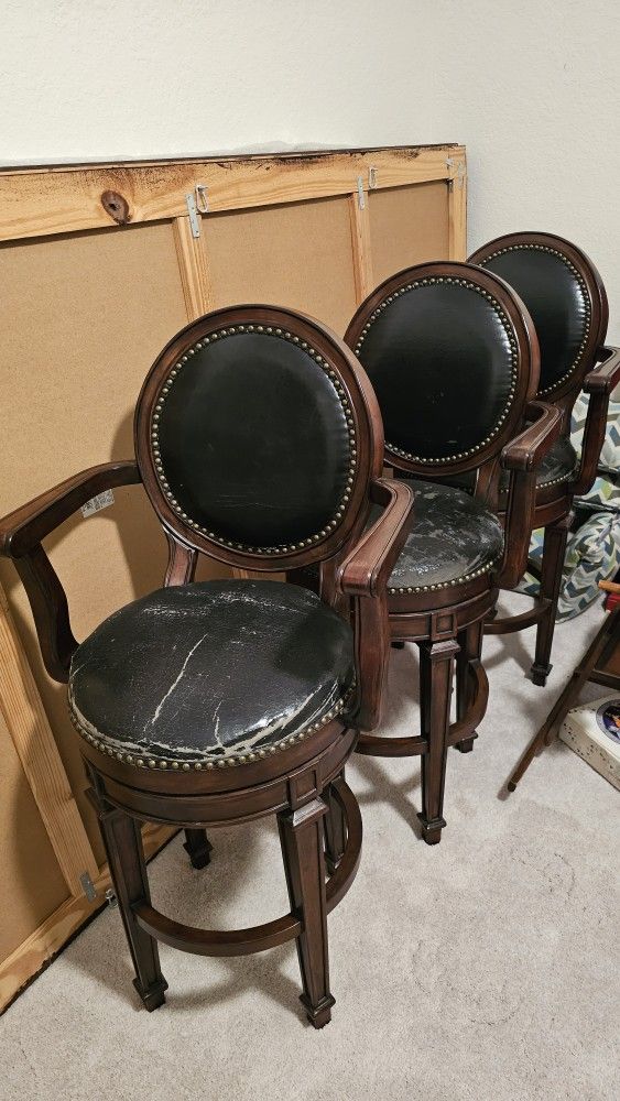 High Quality Bar Stools Set Of 3 ** Needs Reupholstery**