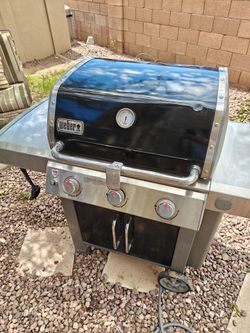 Weber Genesis II 315 natural gas grill